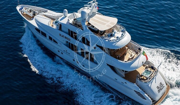 Cannes superyacht charter